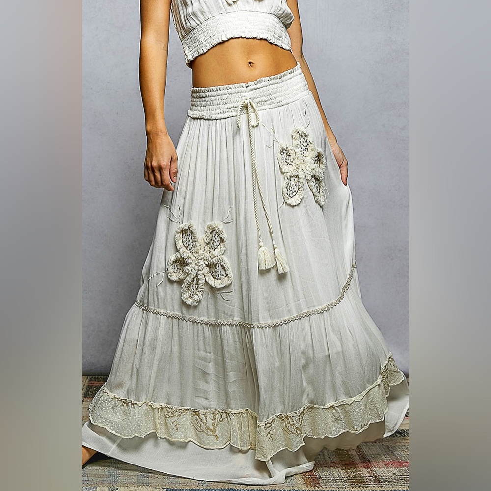 POL SET Embroidered Boho-Chic Viscose Two-Piece - Picture 7 of 11